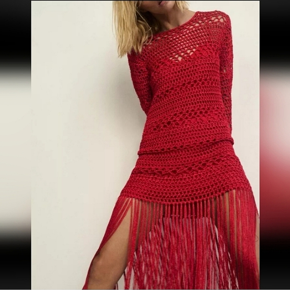 ZARA RED CROCHET KNIT DRESS WITH FRINGED HEM....BLOGGERS FAVORITE ✨️✨️SIZE S✨️ - Picture 3 of 5